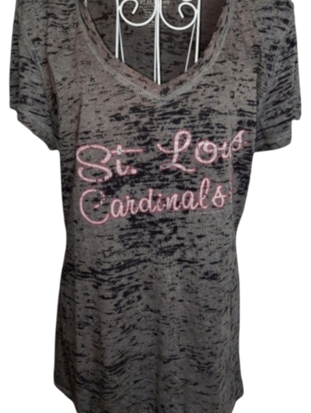Soft As A Grape St Louis Cardinals V-Neck Graphic Tee SZ L